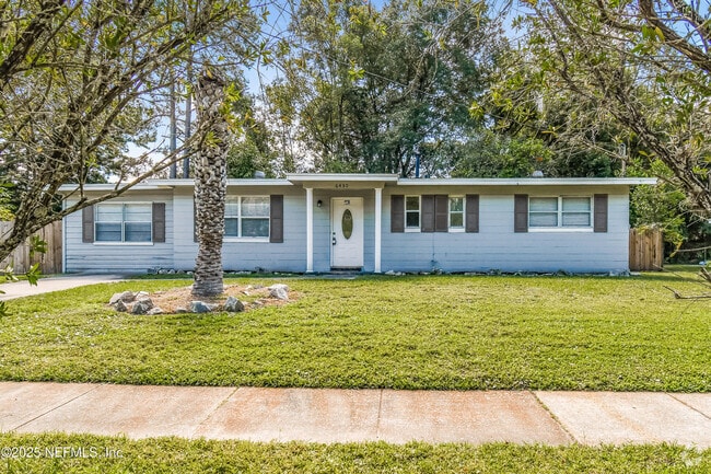 Building Photo - 6430 Lucente Dr Rental