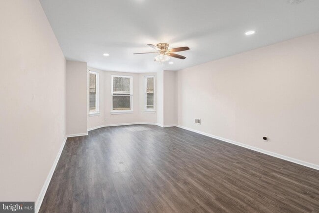 2217 Linden Ave Unit 2