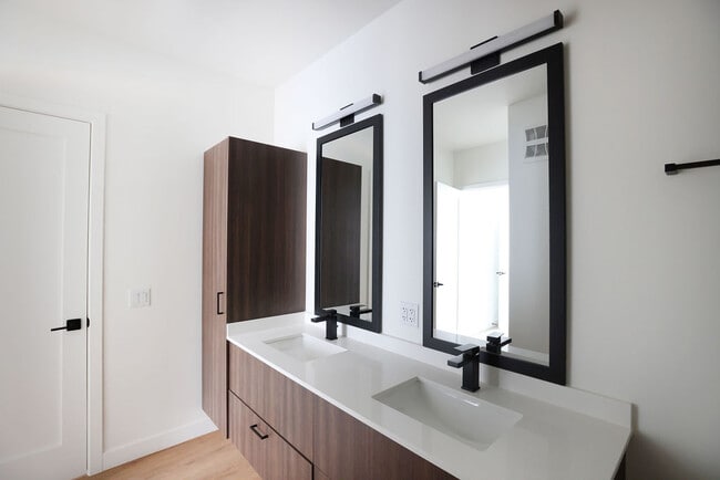 Photo - Yorktown Reserve