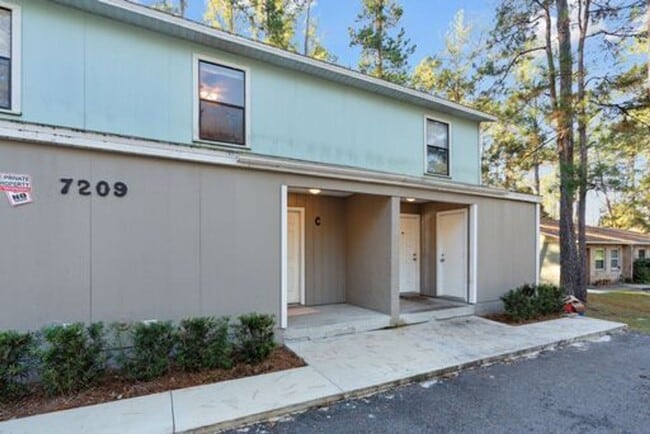 SW Gainesville Condo - SW Gainesville Condo