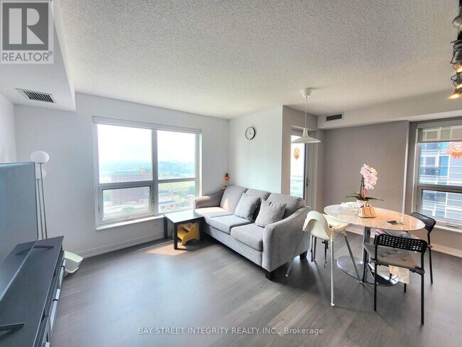 Photo - 255 Village Green Square Unit 2203