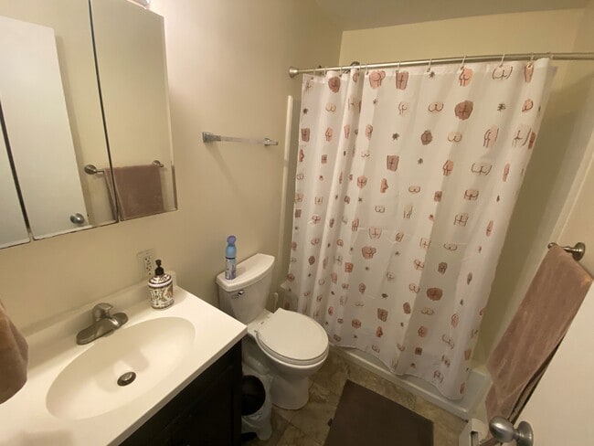 Photo - 1430 Tremont St Unit B4