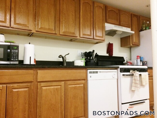 Photo - 1426 Commonwealth Ave Unidad B-1