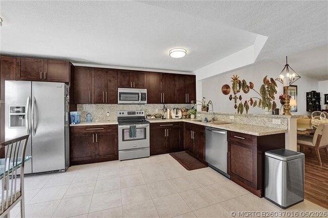 Photo - 7533 Glendevon Ln Unit 907