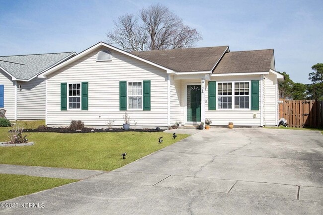 Building Photo - 3 Bedroom home in the highly amenitized Windsor Park!