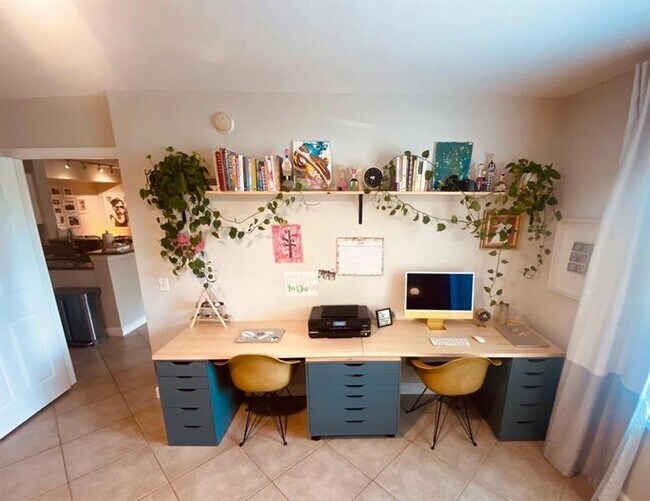 Photo - 405 Villa Cir