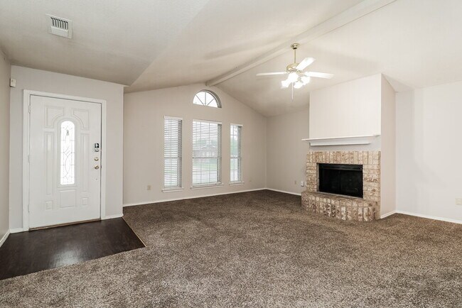 Photo - 4074 Tulip Tree Dr