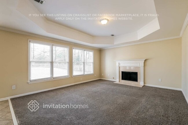 Photo - 1565 Woodpoint Way