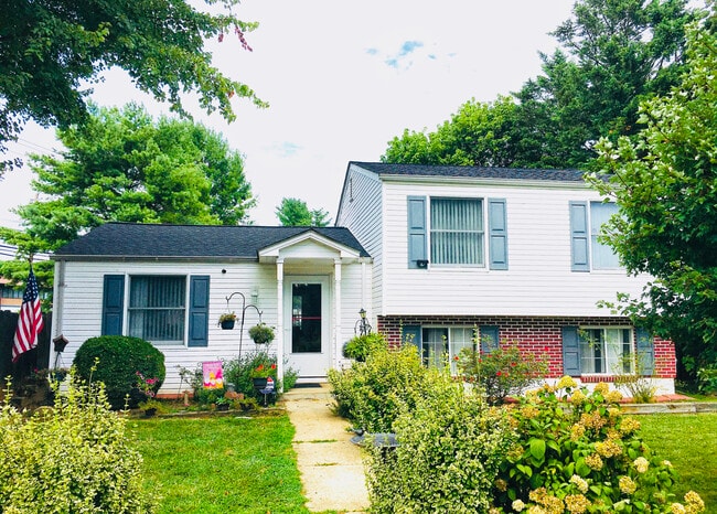 Building Photo - 7700 Mineral Springs Dr