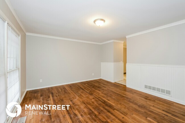 Photo - 1660 Slate Rd