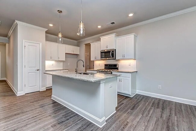 Photo - 5126 Helmsworth Dr