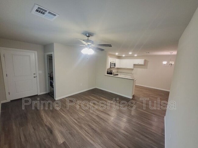 Photo - 1909 Mulberry St