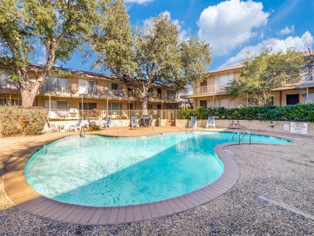 Photo - 11108 Valleydale Dr Unit B