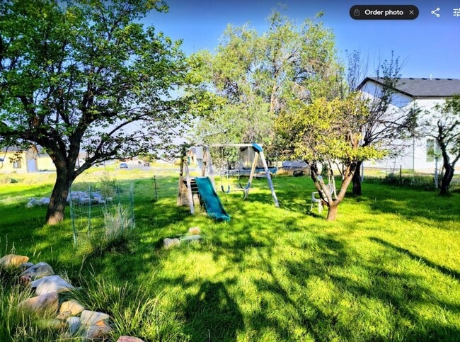 Photo - 646 S Coleman St Unidad 2