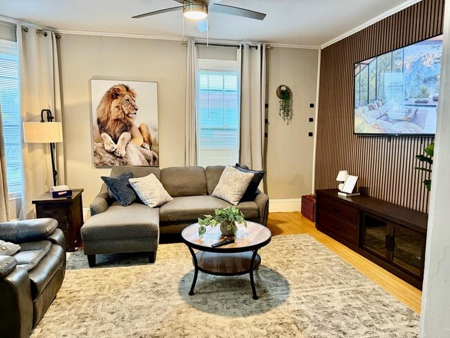 Photo - 79 Sanford St Unit 2