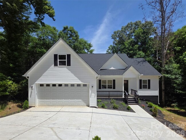 Building Photo - 595 Foxwood Dr SE
