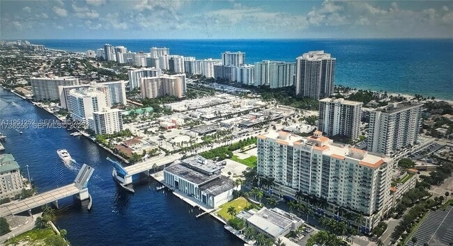 Photo - 3020 NE 32nd Ave Unit 817