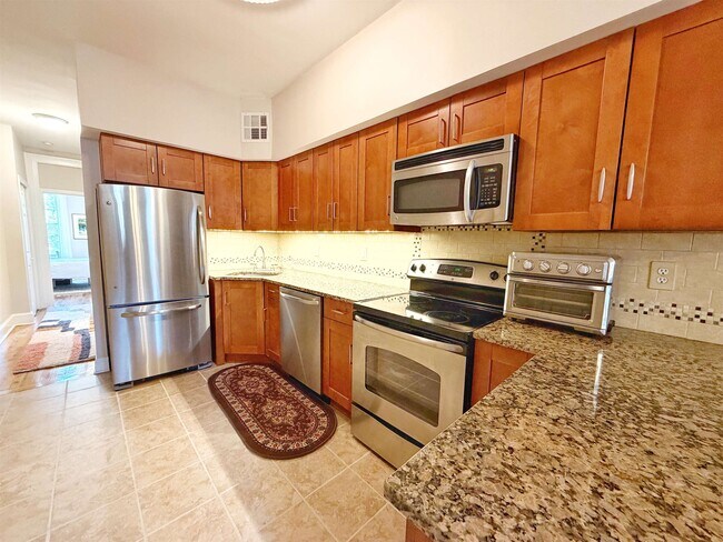Photo - 931 Park Ave Unit 3L