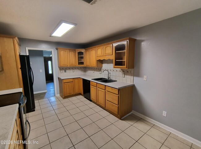 Photo - 11510 Silk Oak Ln