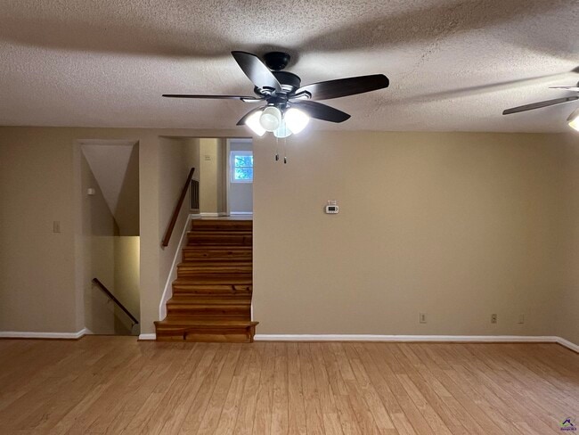 Photo - 212 Highland Dr