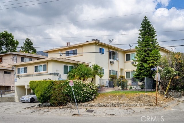 Building Photo - 10204 Big Tujunga Canyon Rd Unit 2