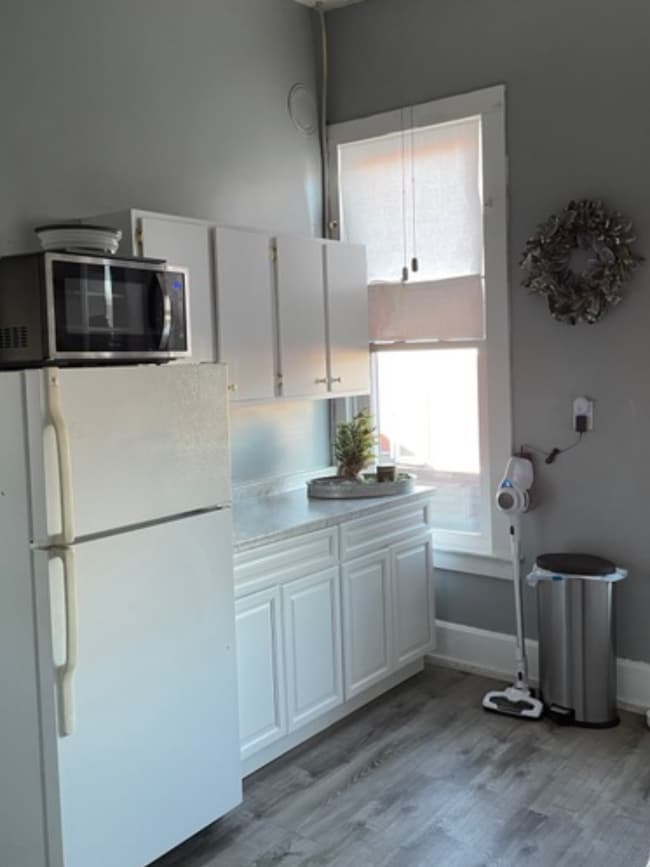 Kitchen Mic & Vacuum not included - 32 N Main St Unit A