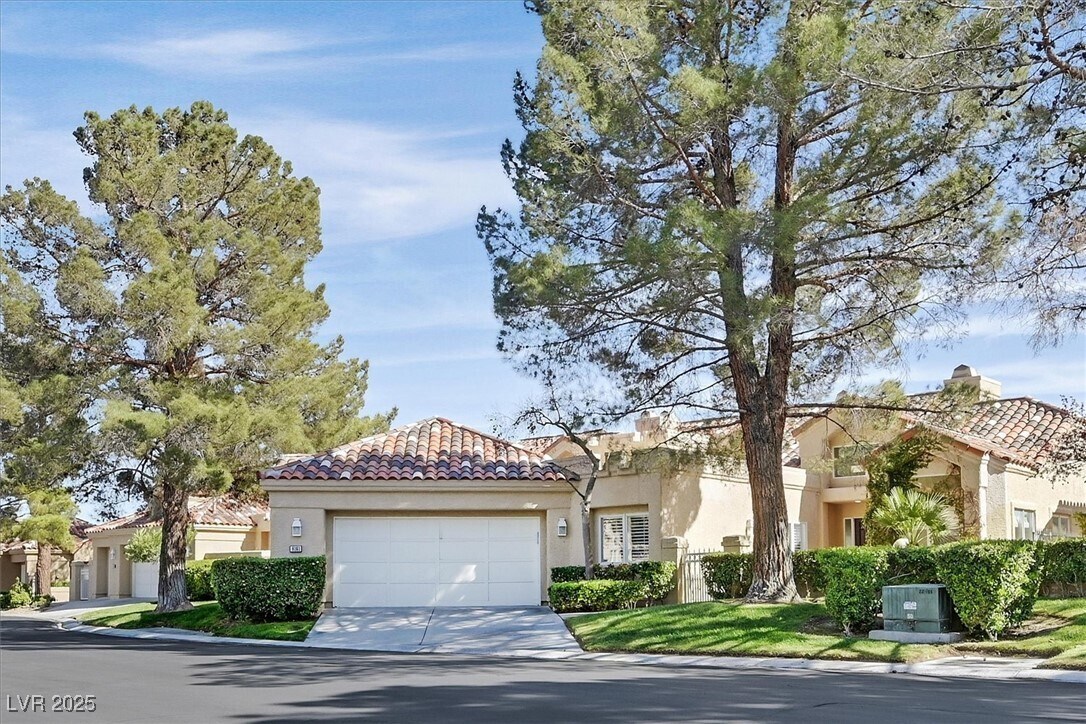 Photo - 8161 Round Hills Cir Townhome