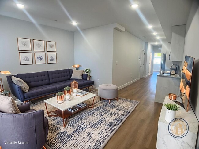 Building Photo - 3215 N 13th St