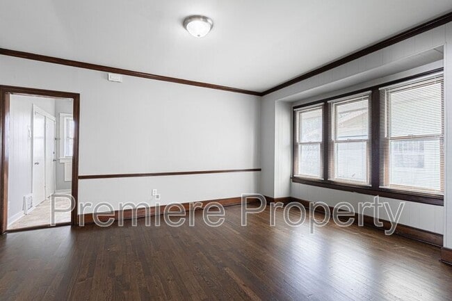 Photo - 1731 S Crescent Ave