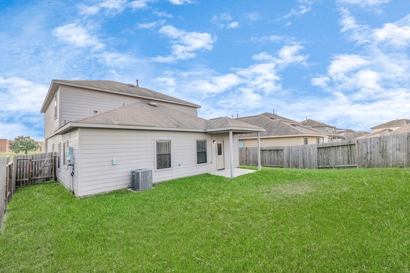 Photo - 5635 Round Robin Dr