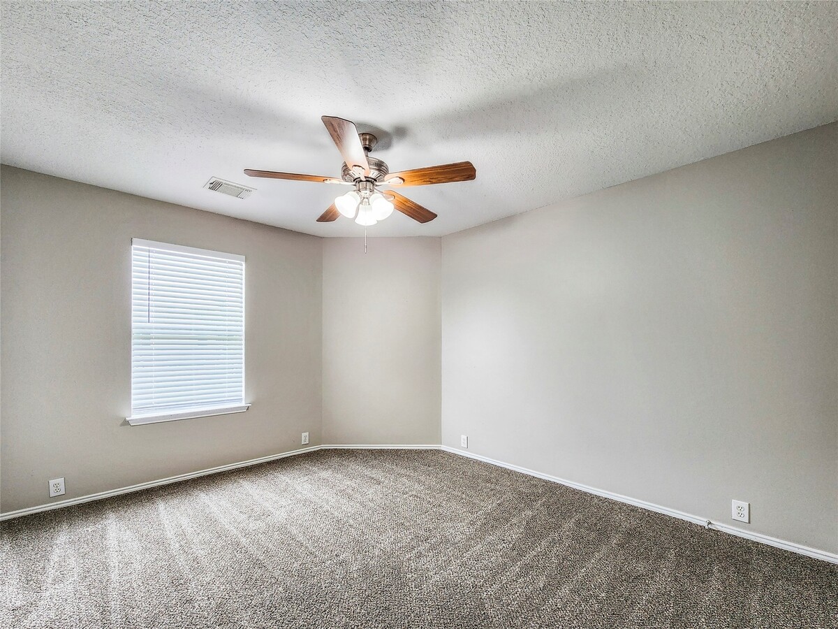 Photo - 19222 Indian Stone Ln