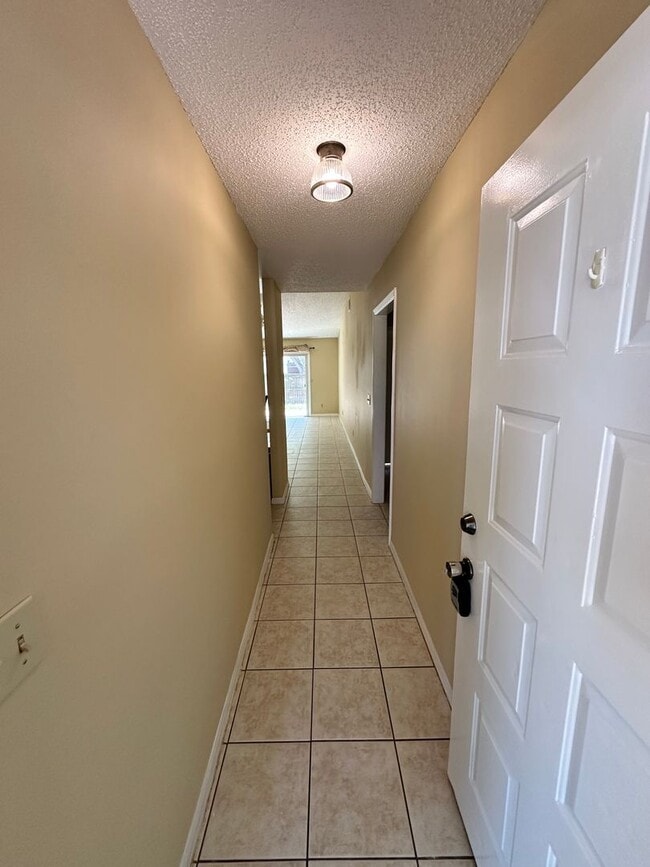 Photo - Nice 2/1.5 Duplex Located Across From St. ...