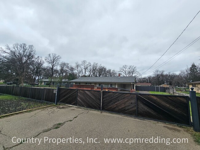 Photo - Renovated Gated House on an Acre with Detached Shop in Cottonwood!