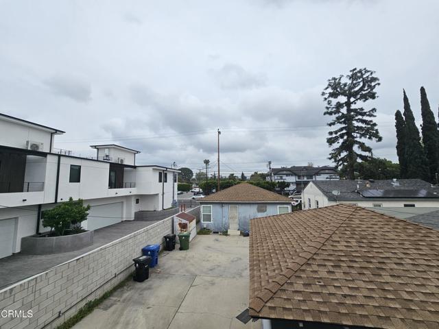 Photo - 12246 Oxnard St