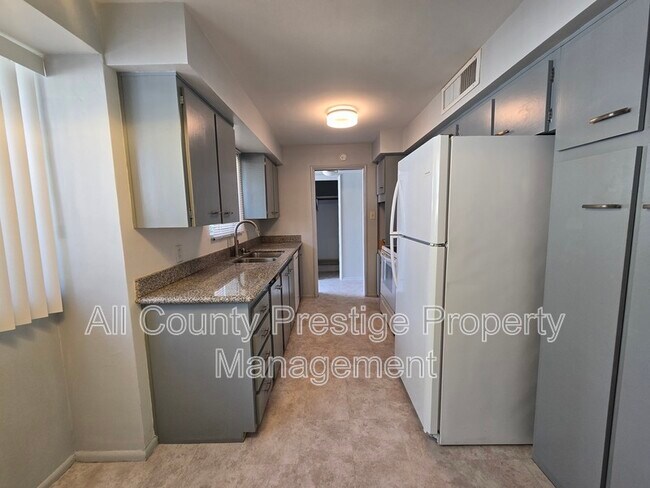 Photo - 3308 E Camelback Rd