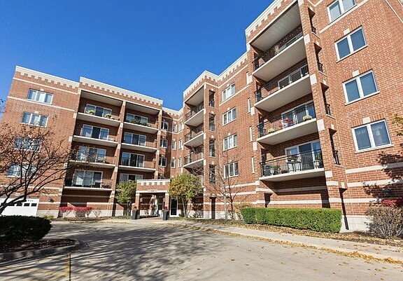Photo - "Spacious 1-Bedroom Retreat with Granite T...