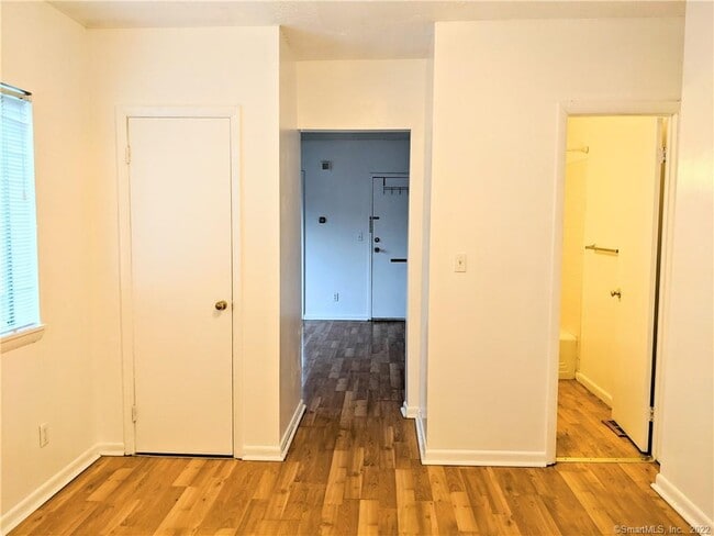 Photo - 276 East Ave Apartment Unit 1