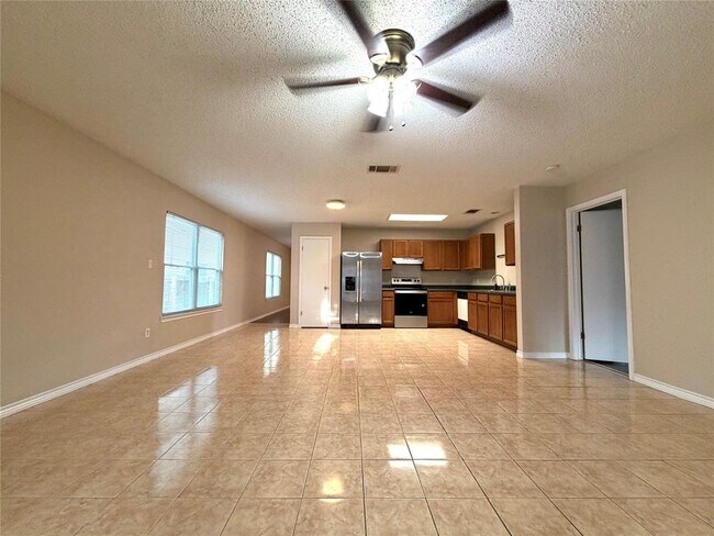 Photo - 12932 Heyerdahl Dr