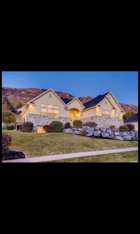 Building Photo - 8934 N Pine Hollow Dr