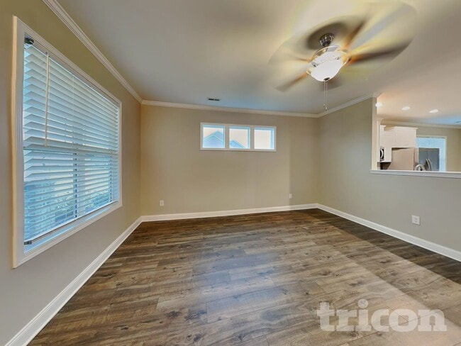 Photo - 100 E Goodwin Chase Ln