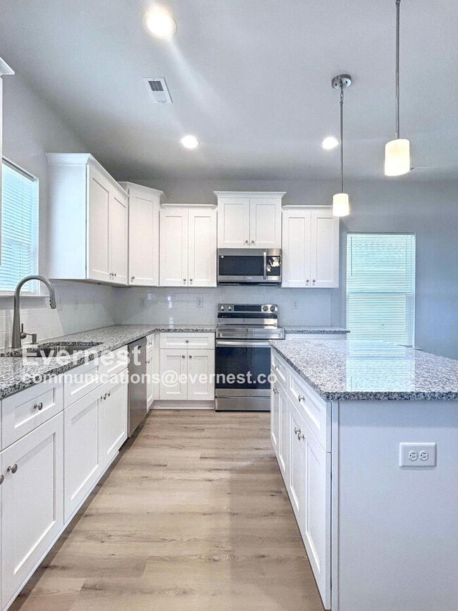 Photo - 413 S Davis St