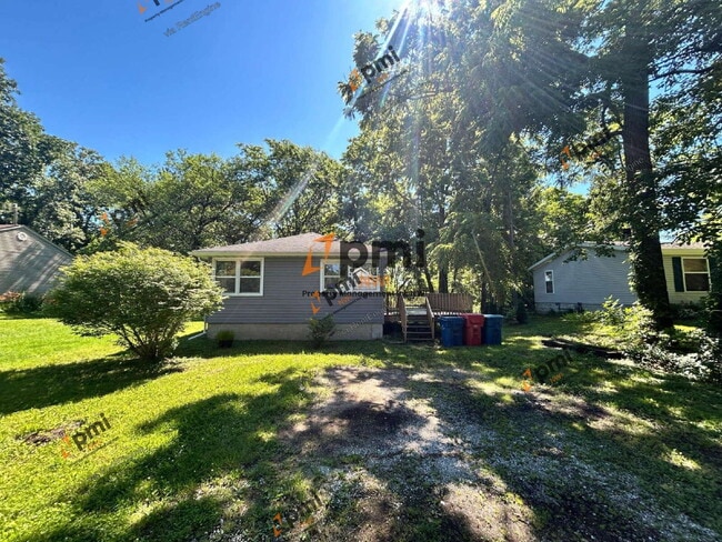 Photo - 14725 Bryan St