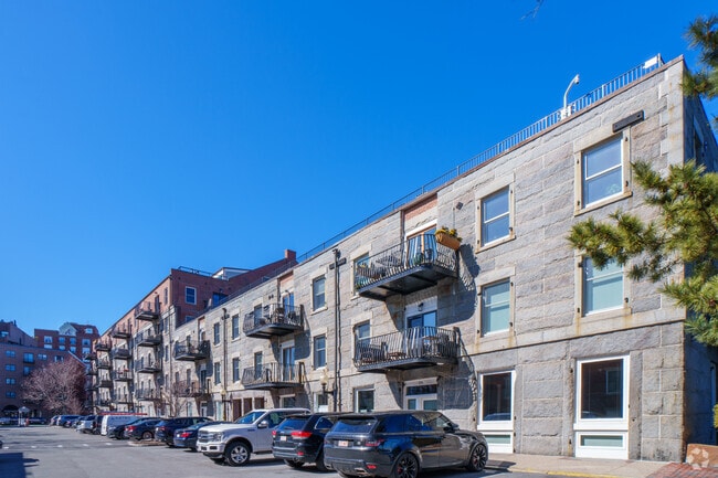 343 Commercial St - Union Wharf