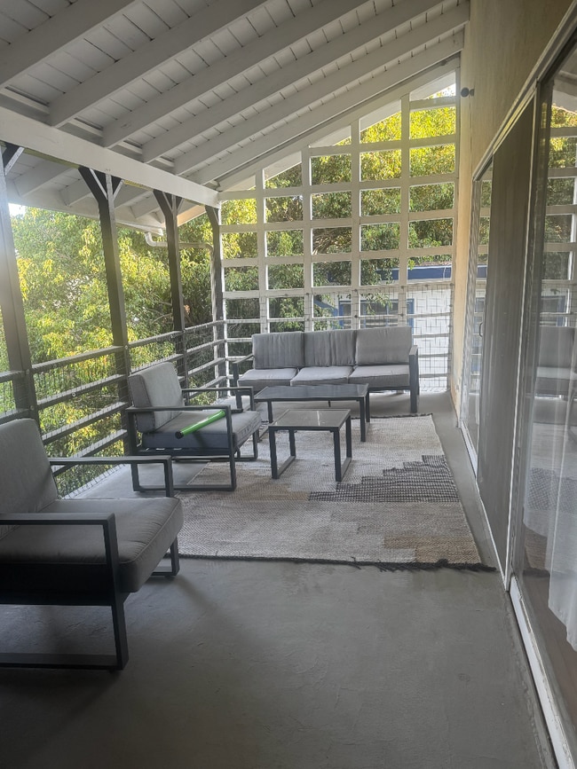 Photo - 2119 1/2 S Beverly Glen Blvd Unit 2119 beverly glen