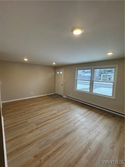 Photo - 109 Ensign Ave Unit 111