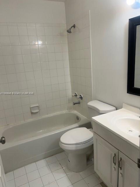 Photo - 10749 Cleary Blvd Unidad 306