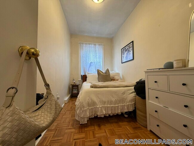 Photo - 40 Anderson St Unit 1