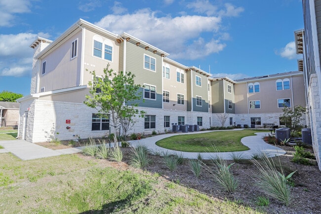 Avanti Legacy Violet Parc