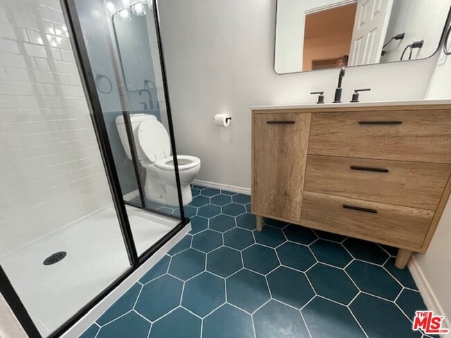 Photo - 45 Thornton Ave