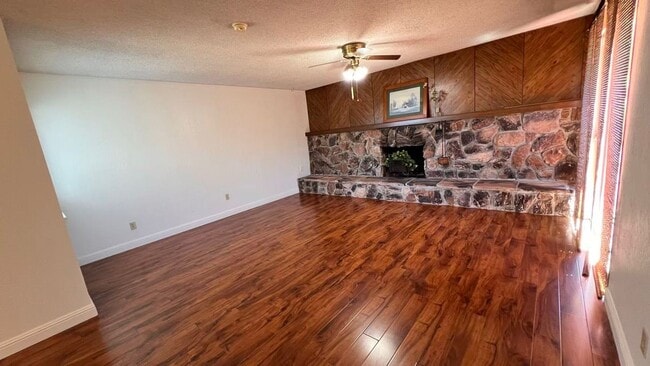 Photo - 5033 Conde Ct